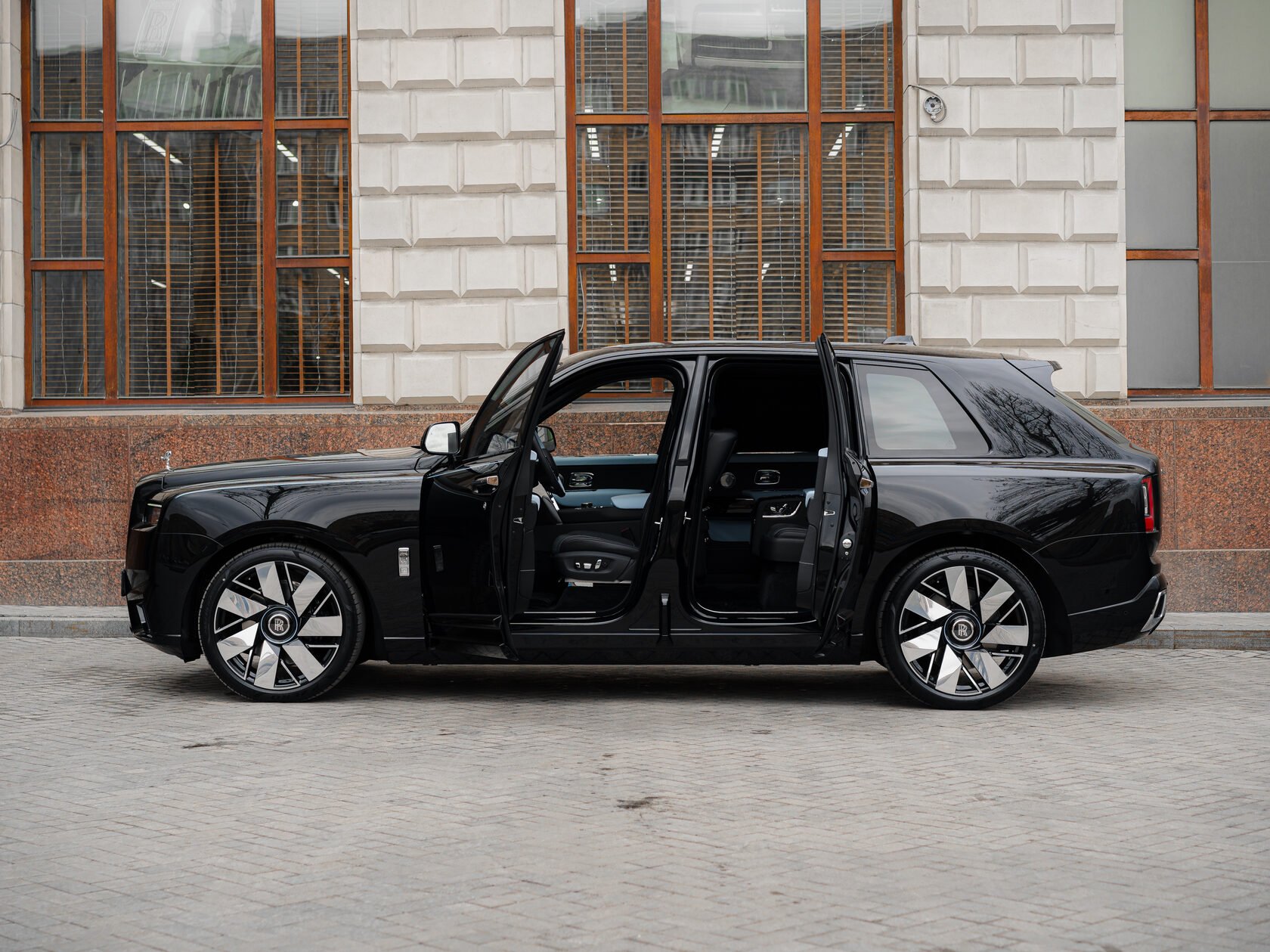 Rolls-Royce II Black Diamond  <br>Black Diamond 