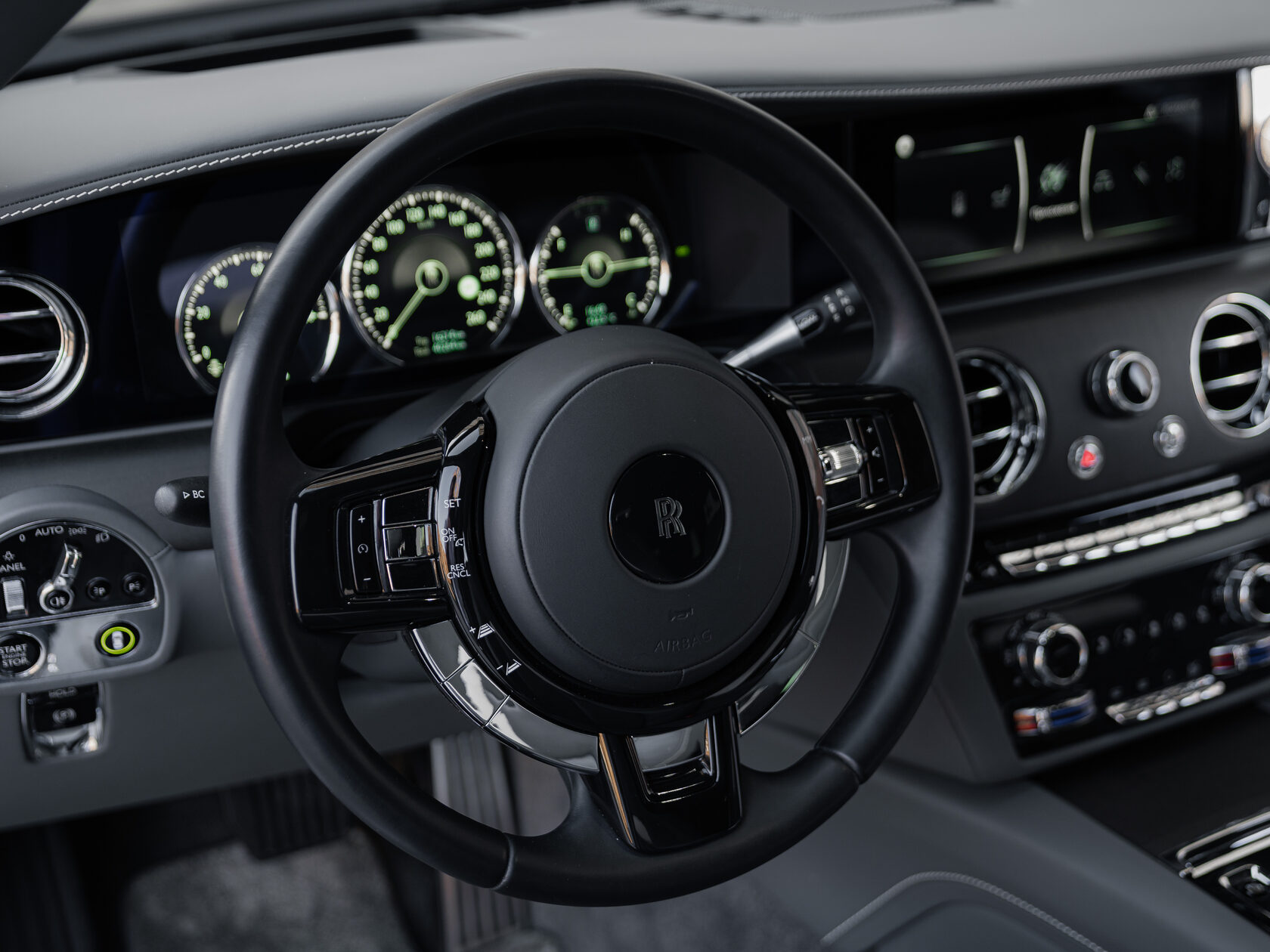 Rolls-Royce Ghost EXTENDED  <br>Graphite 
