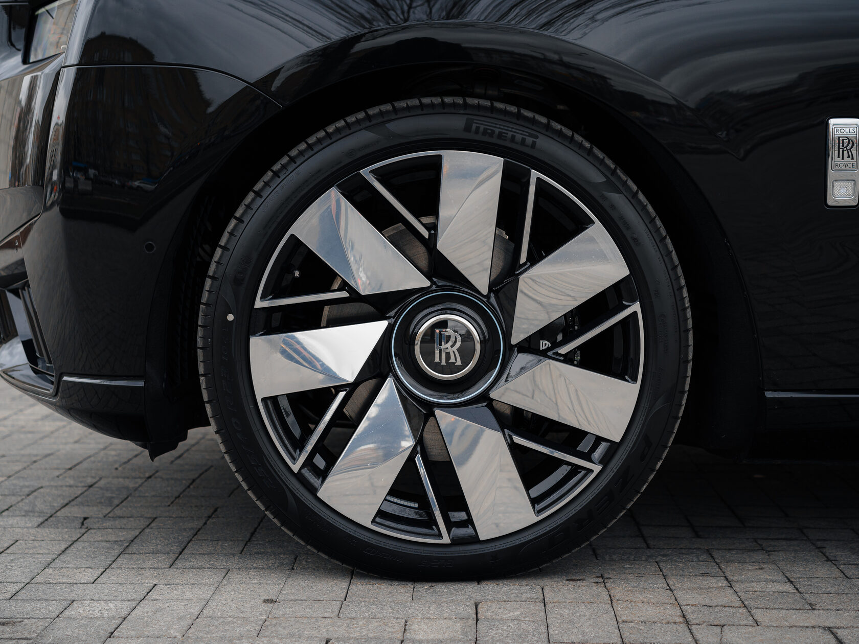 Rolls-Royce II Black Diamond  <br>Black Diamond 