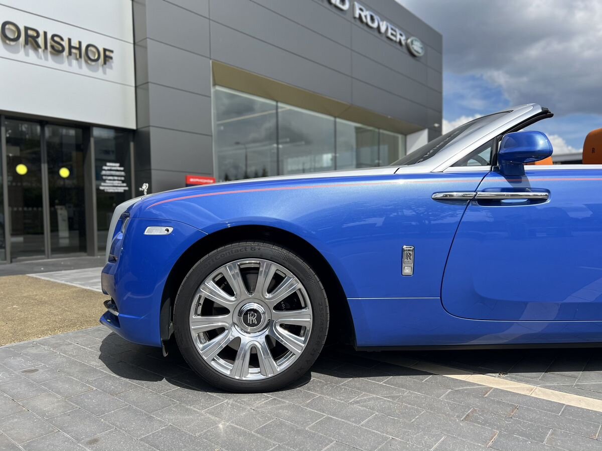 Rolls-Royce Dawn 2017 год <br>
