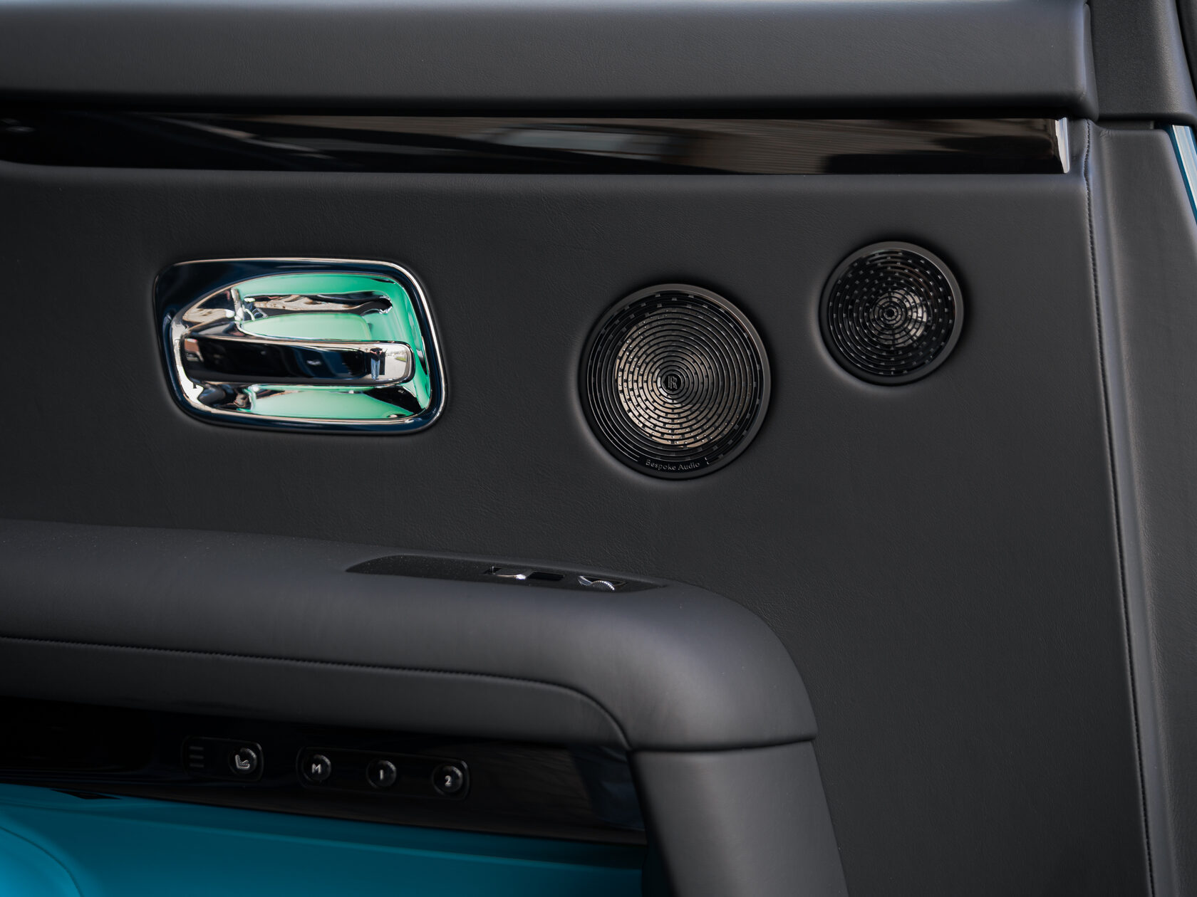 Rolls-Royce Ghost Black Badge Series II  <br>Mustique Blue 