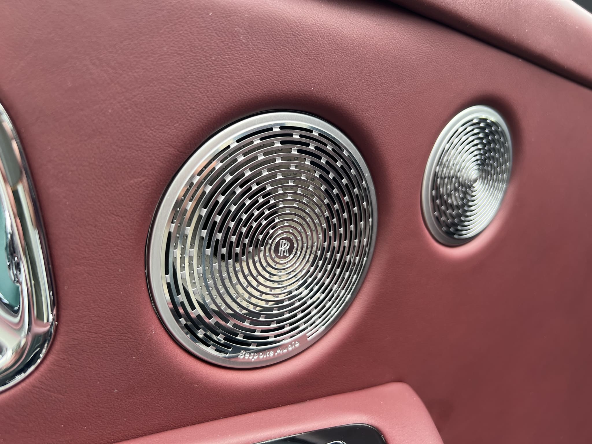 Rolls-Royce Cullinan 2019 год <br>Arctic White / Белый металлик