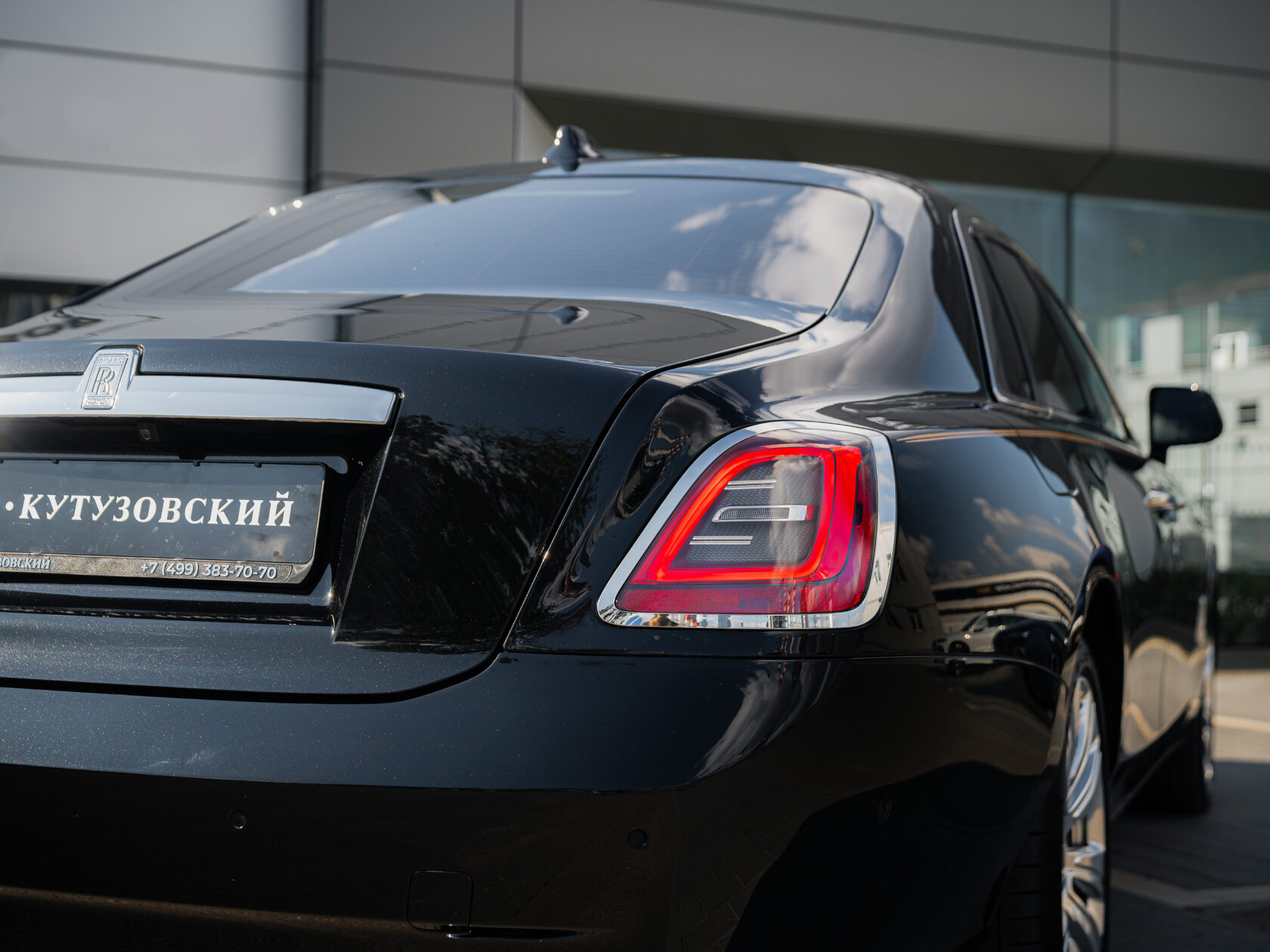 Rolls-Royce Ghost  <br>Diamond Black 