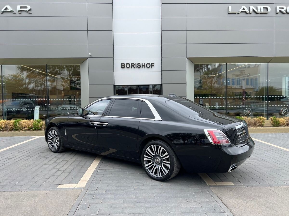 Rolls-Royce Ghost 2021 год <br>Diamond Black 