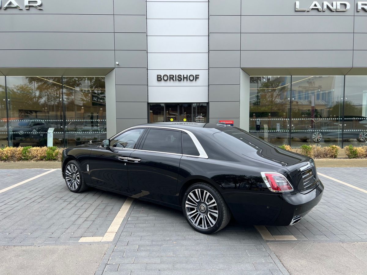 Rolls-Royce Ghost 2021 год <br>Diamond Black 
