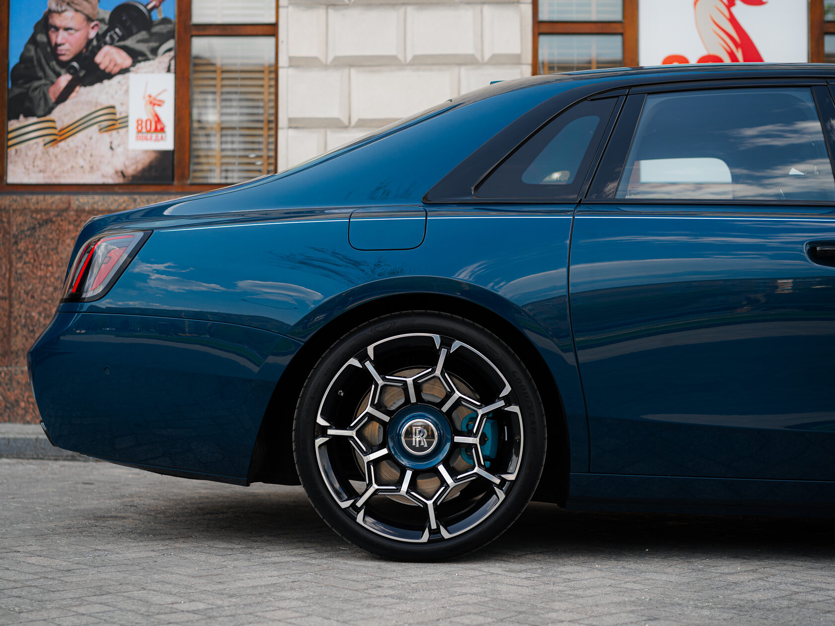 Rolls-Royce Ghost Black Badge Series II  <br>Mustique Blue 
