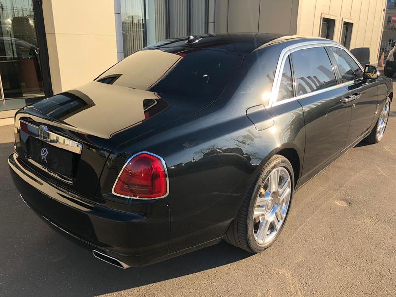 Rolls-Royce Ghost EWB 2015 год <br>Diamond Black 