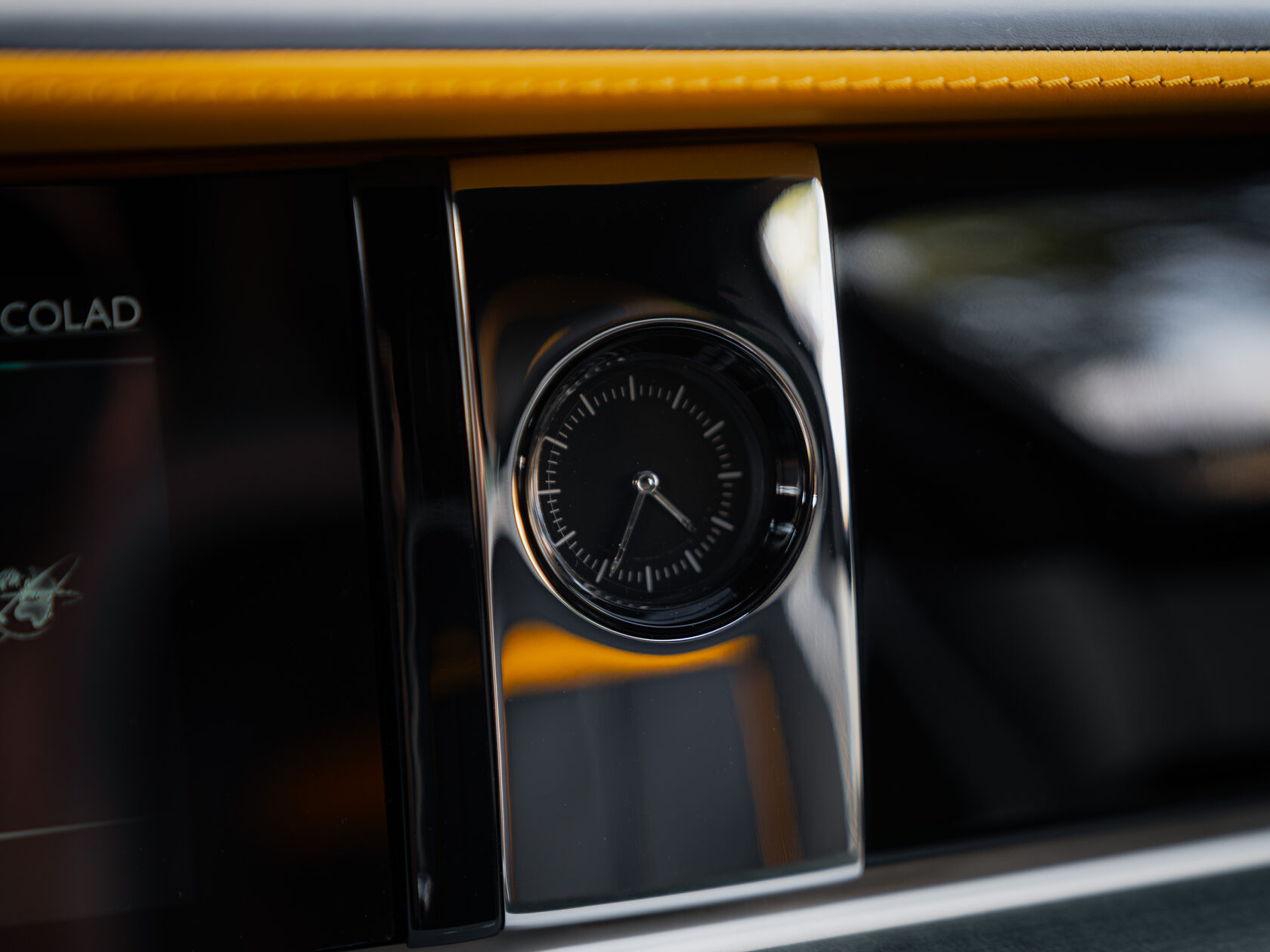 Rolls-Royce Ghost  <br>Diamond Black 