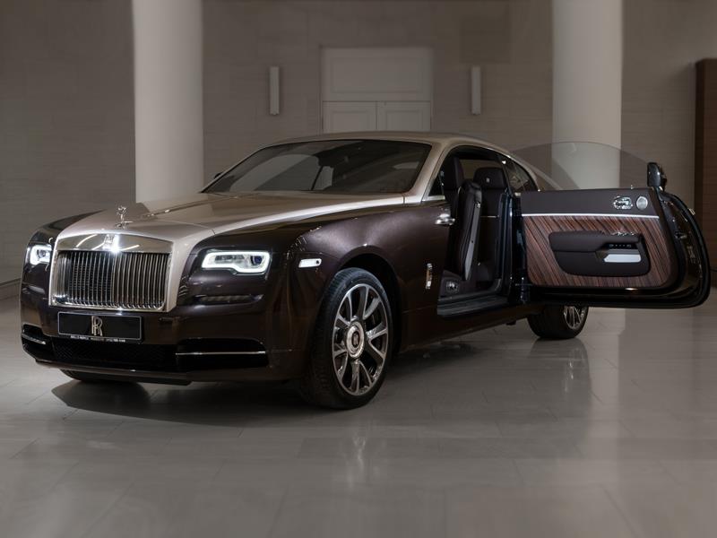 Rolls-Royce Wraith  <br>Smokey Quartz / White Sands 