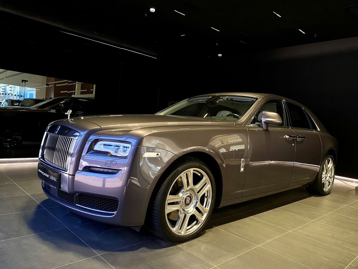 Rolls-Royce Ghost 2015 год <br>