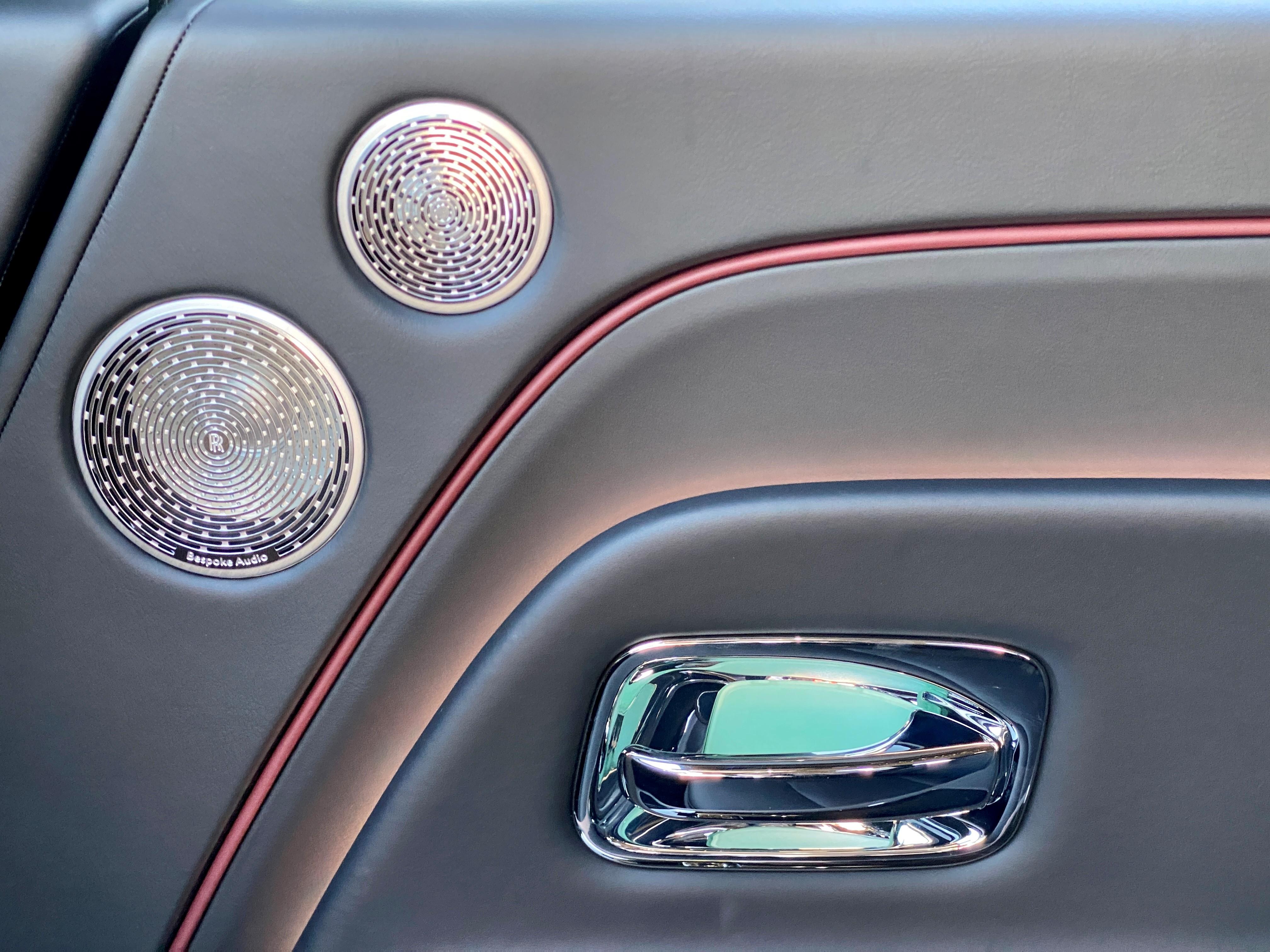 Rolls-Royce Spectre  <br>Black Diamond