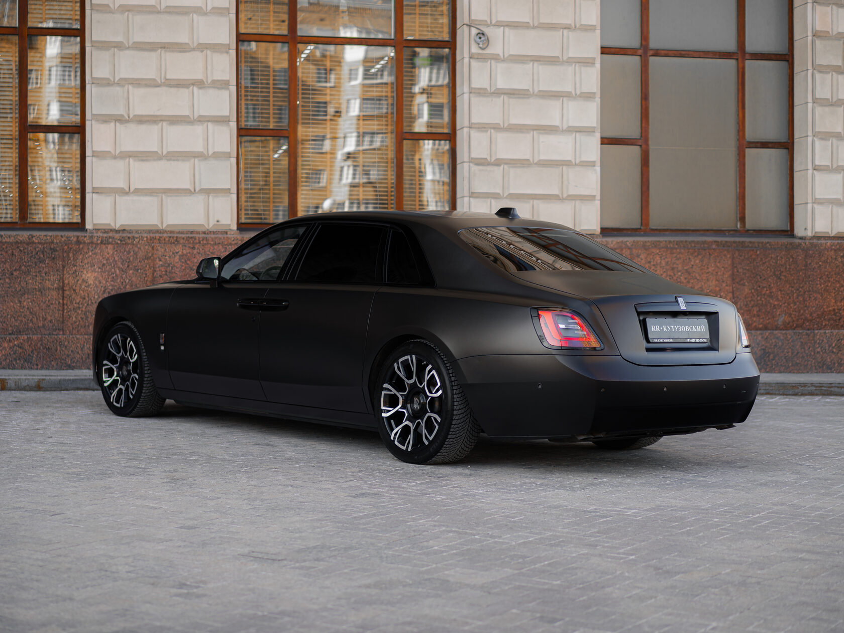 Rolls-Royce Ghost EXTENDED  <br>Graphite 