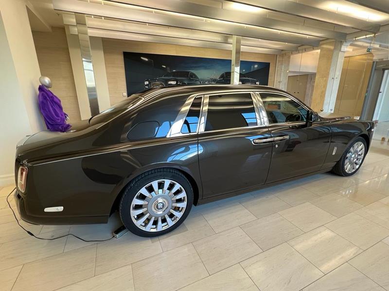 Rolls-Royce Phantom SWB 2018 год <br>Graphite 