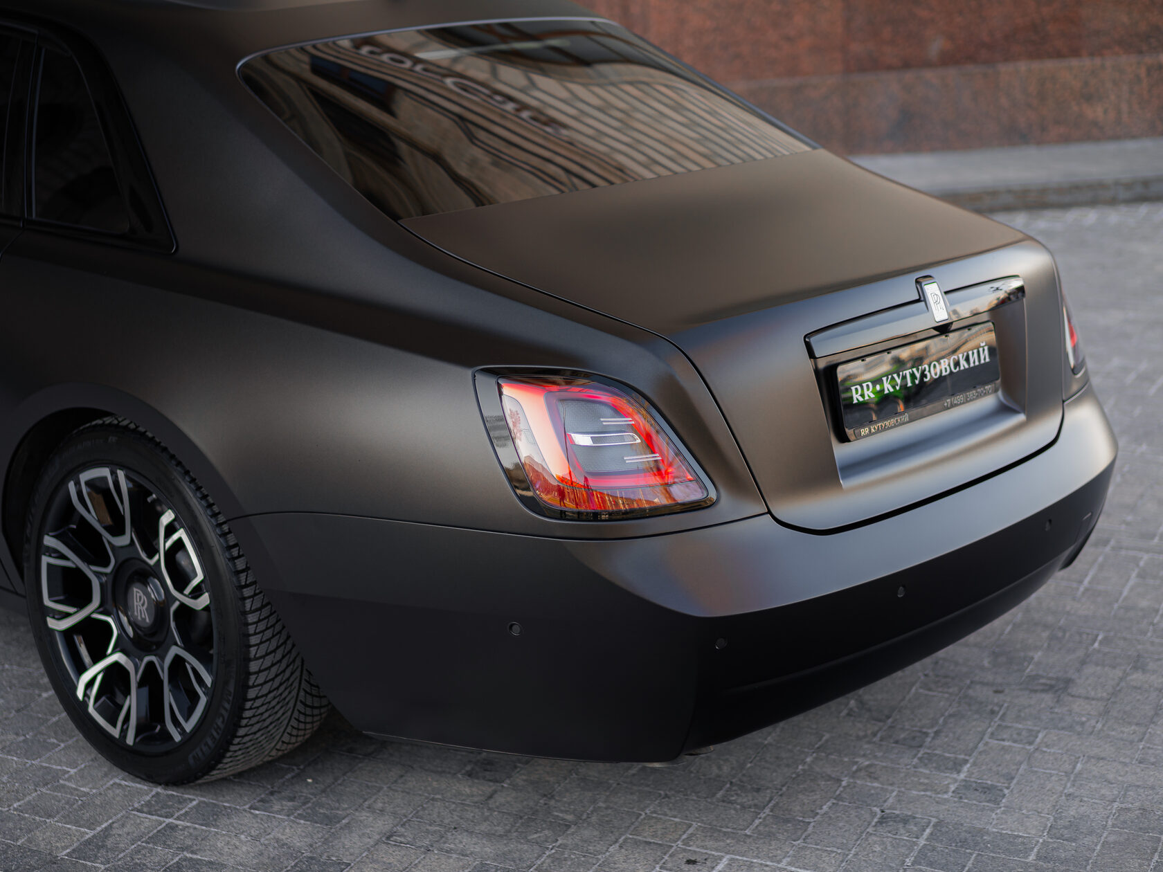 Rolls-Royce Ghost EXTENDED  <br>Graphite 