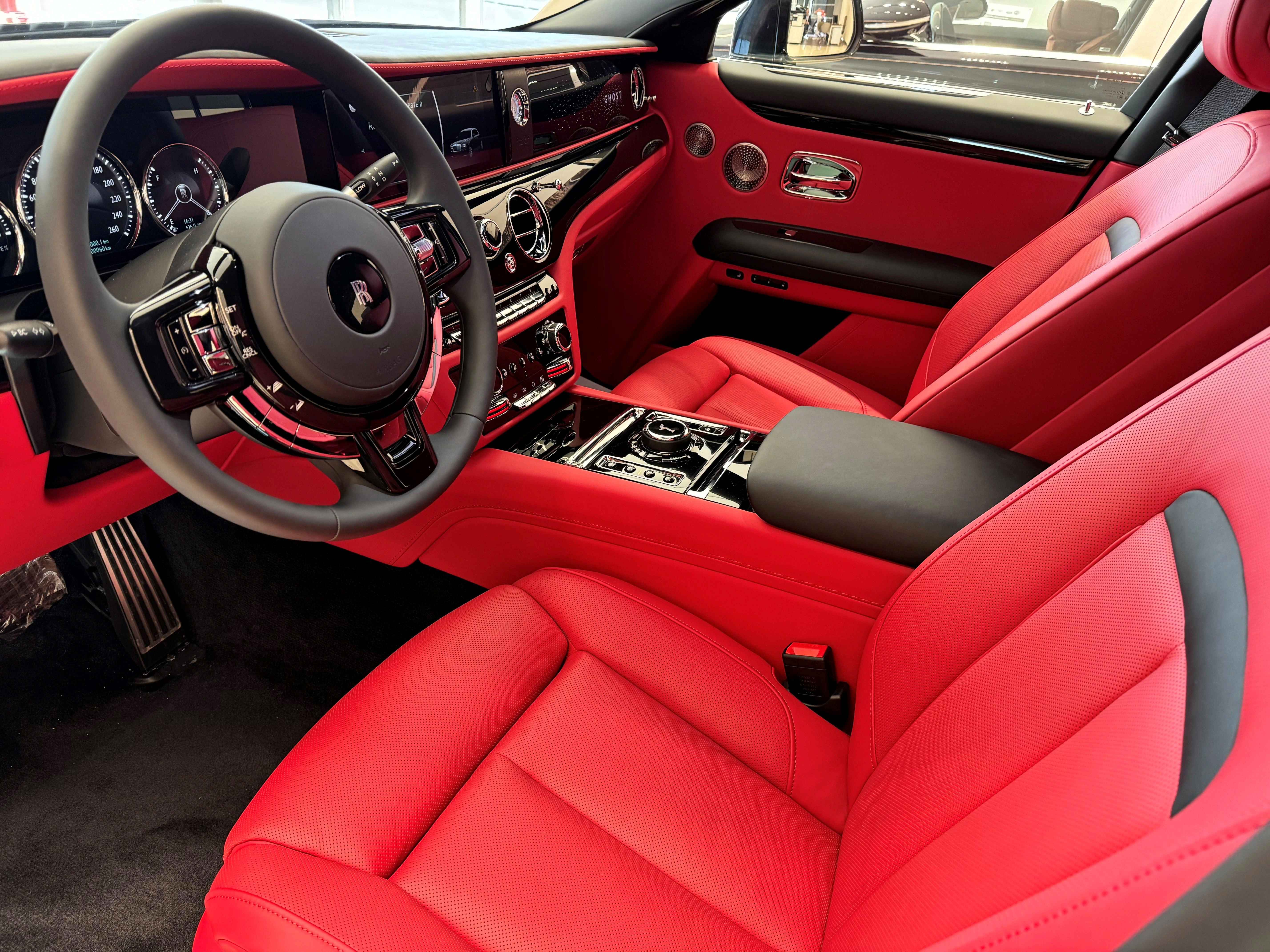 Rolls-Royce Ghost Extended   <br>Diamond Black 
