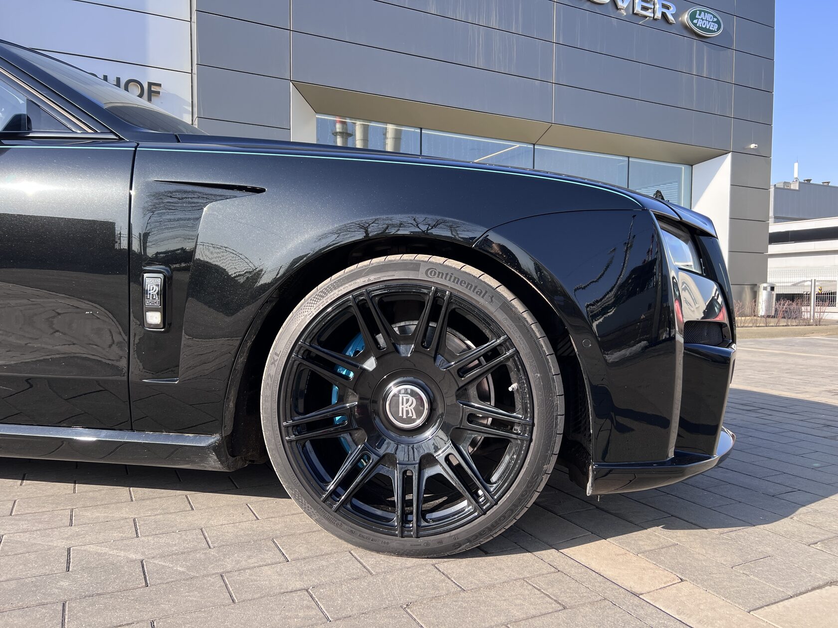 Rolls-Royce Ghost Black Badge by NOVITEC 2025 год <br>Черный Металлик Diamond Black 