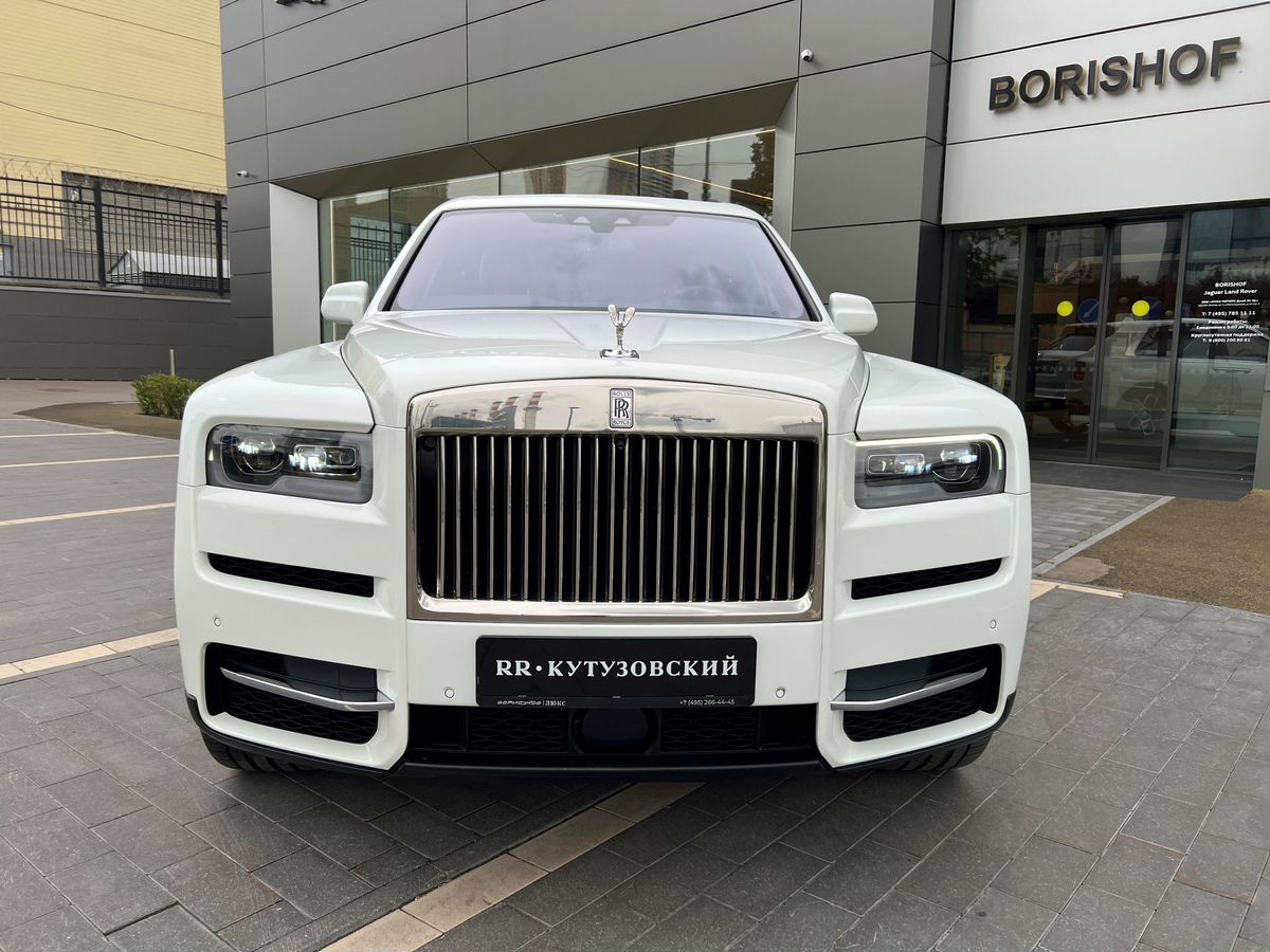 Rolls-Royce Cullinan  <br>Белый