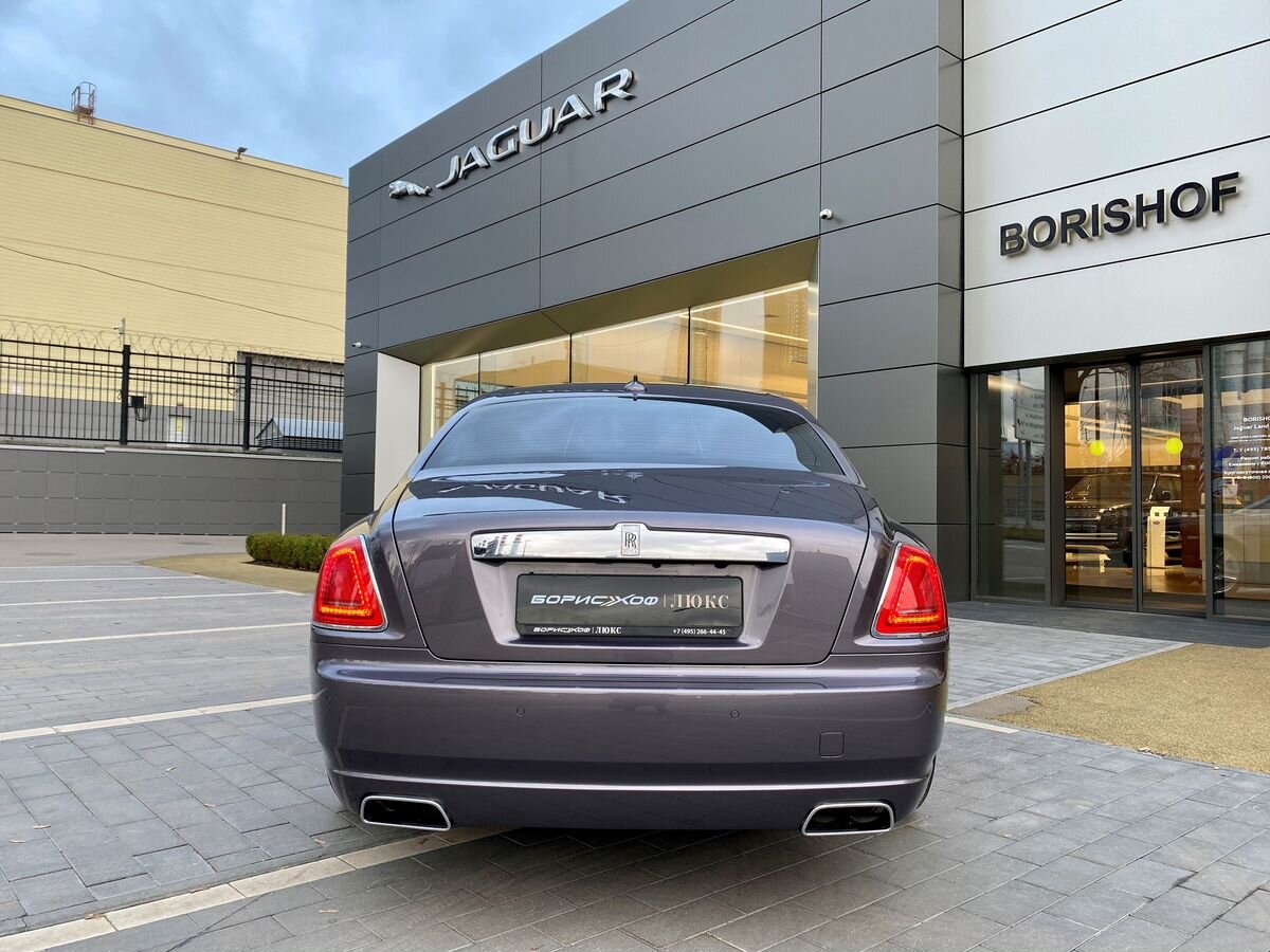 Rolls-Royce Ghost 2015 год <br>