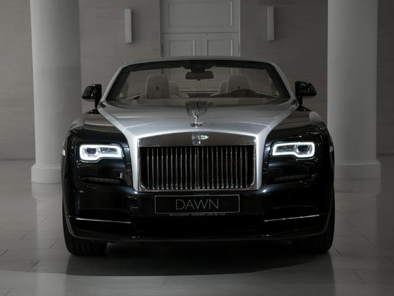 Rolls-Royce DAWN  <br>Diamond Black / Silver 