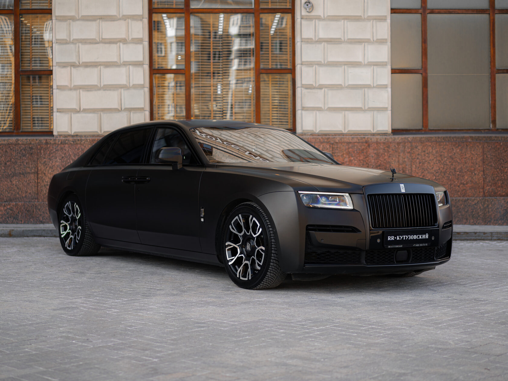 Rolls-Royce Ghost EXTENDED  <br>Graphite 