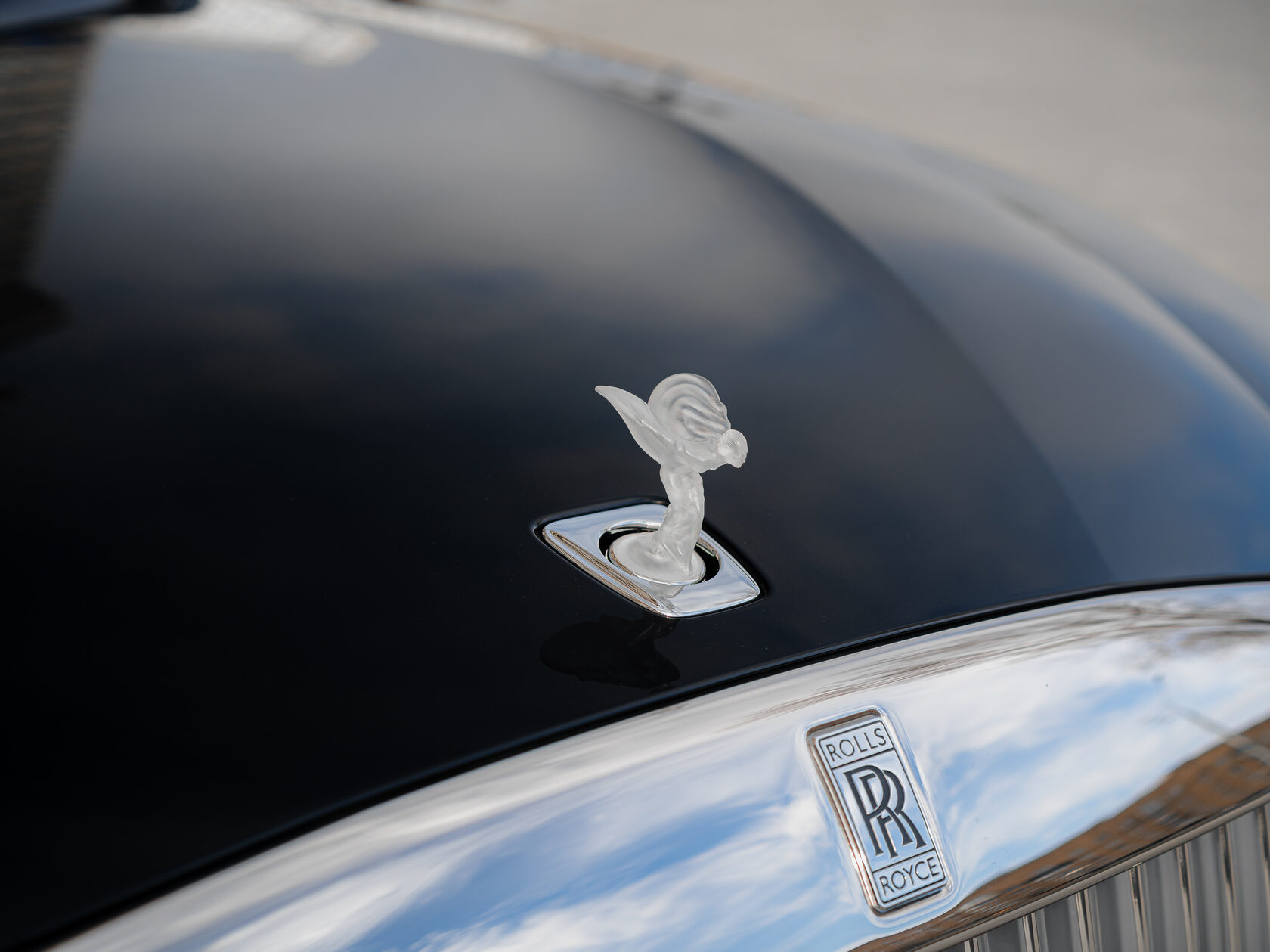Rolls-Royce Spectre  <br>Diamond Black / Черный бриллиант