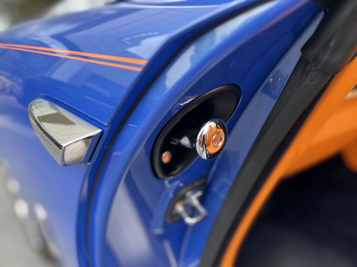 Rolls-Royce Dawn 2017 год <br>