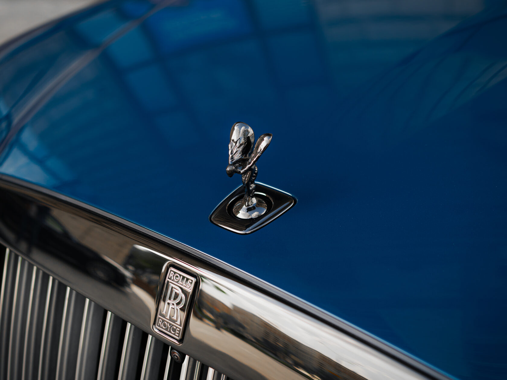 Rolls-Royce Ghost Black Badge Series II  <br>Mustique Blue 