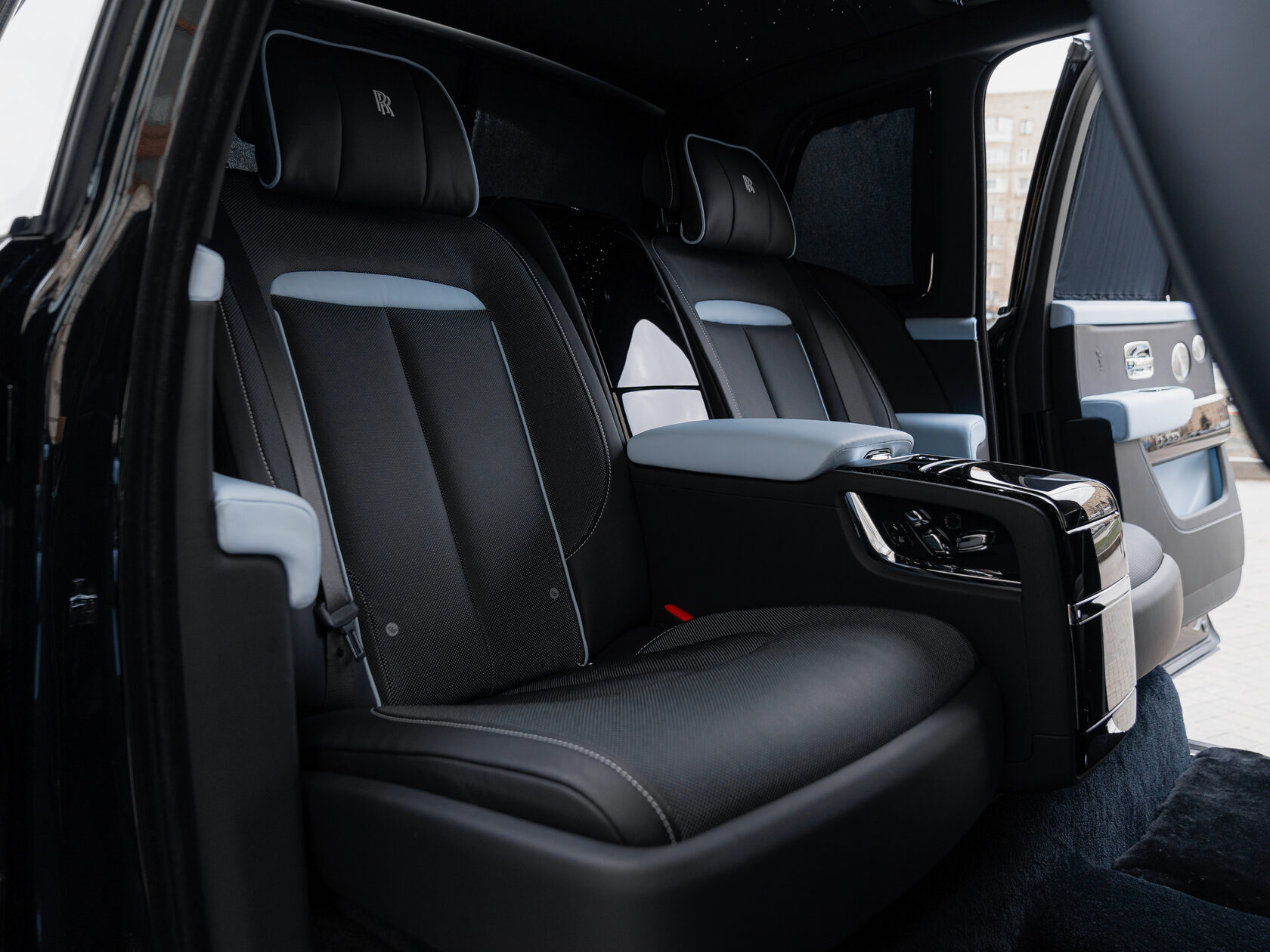 Rolls-Royce II Black Diamond  <br>Black Diamond 