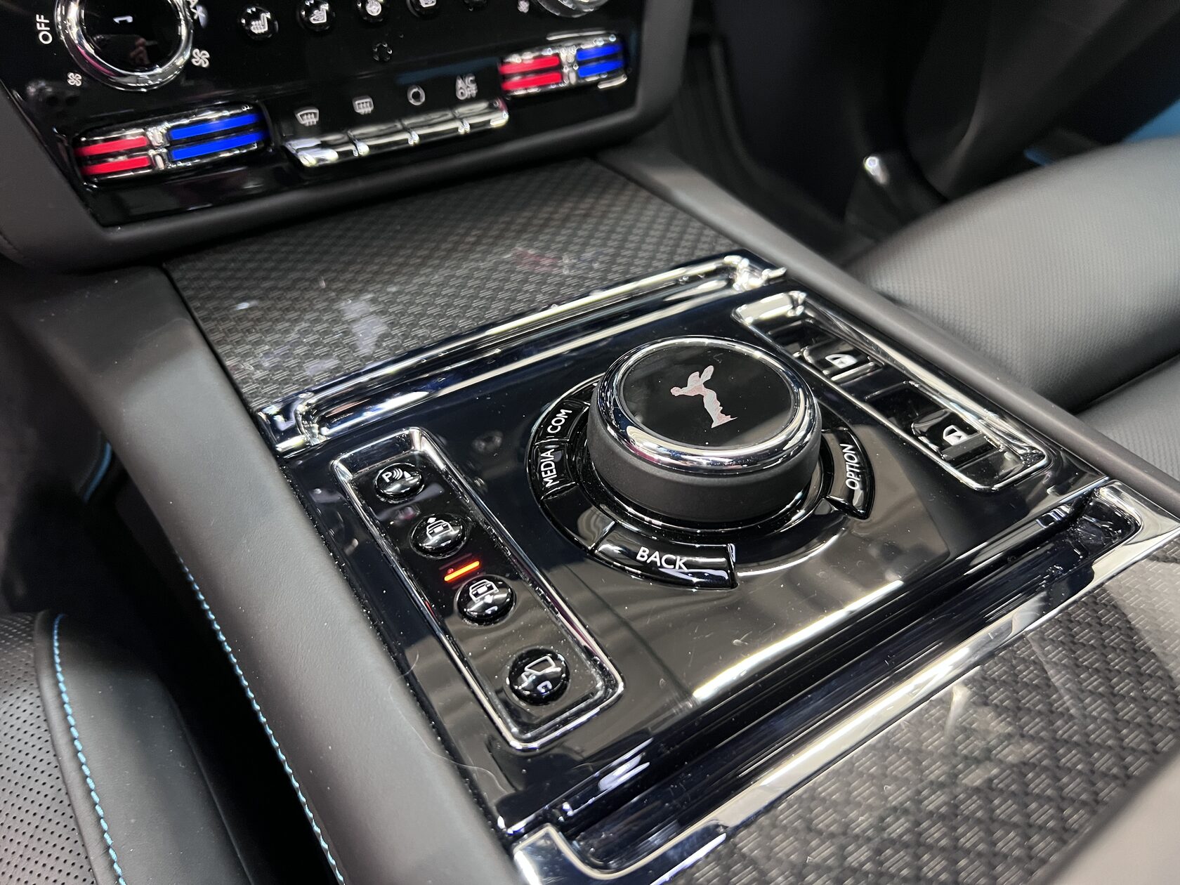 Rolls-Royce Ghost Black Badge by NOVITEC 2025 год <br>Черный Металлик Diamond Black 