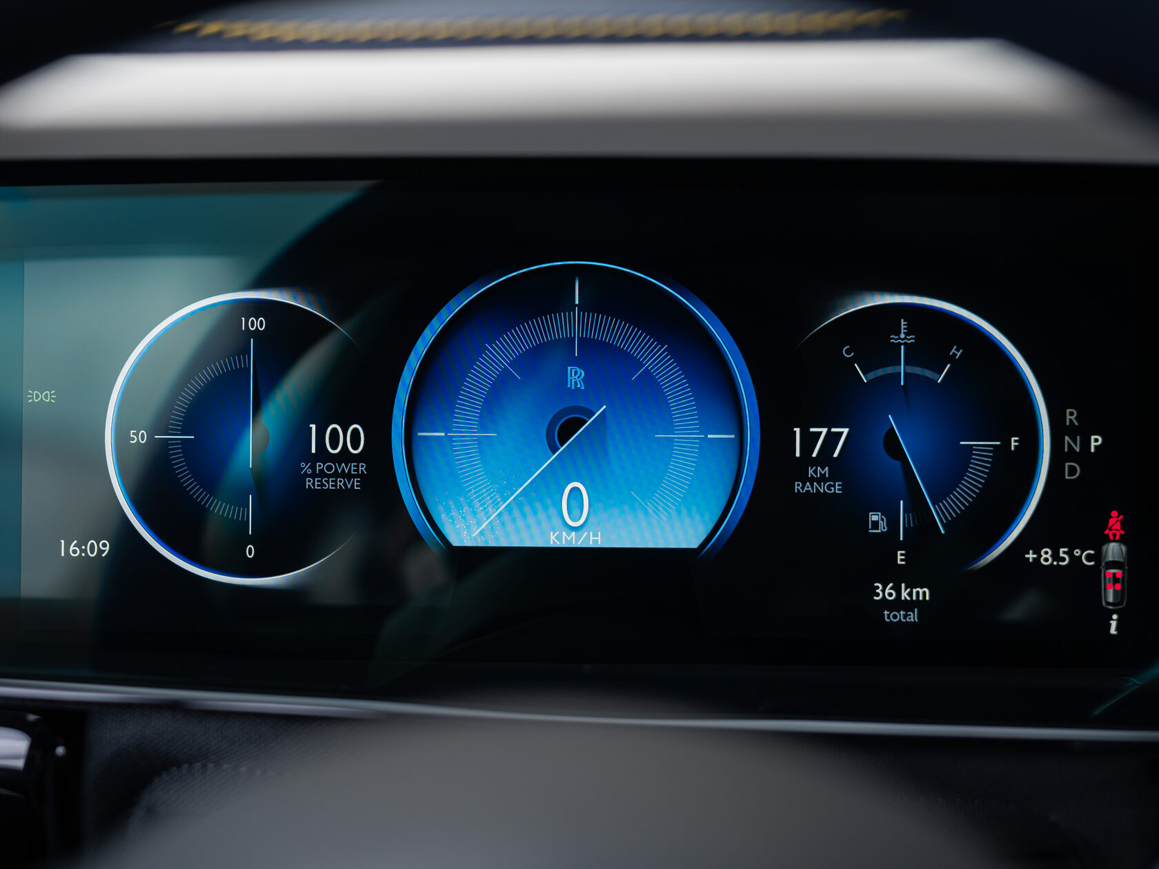 Rolls-Royce II Midnight Sapphire  <br>Midnight Sapphire 