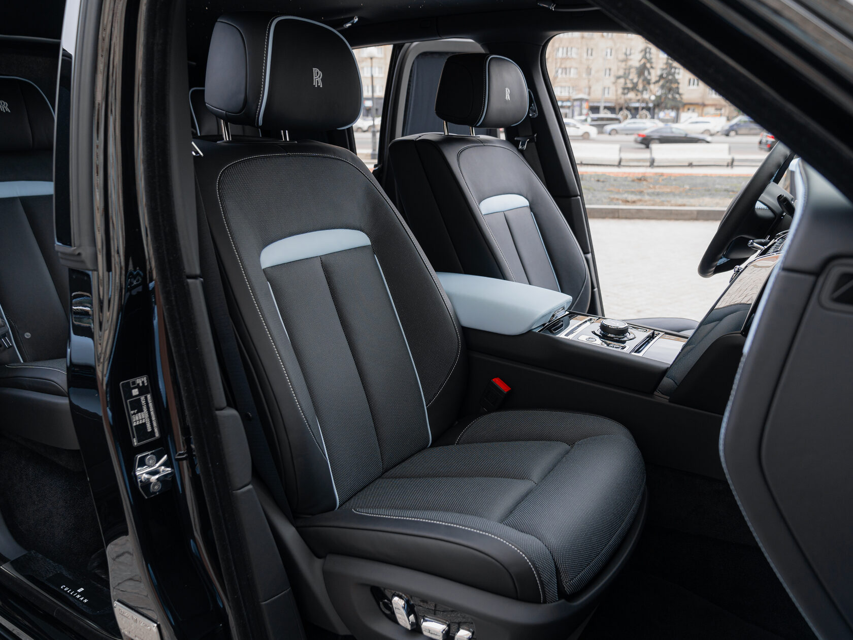 Rolls-Royce II Black Diamond  <br>Black Diamond 