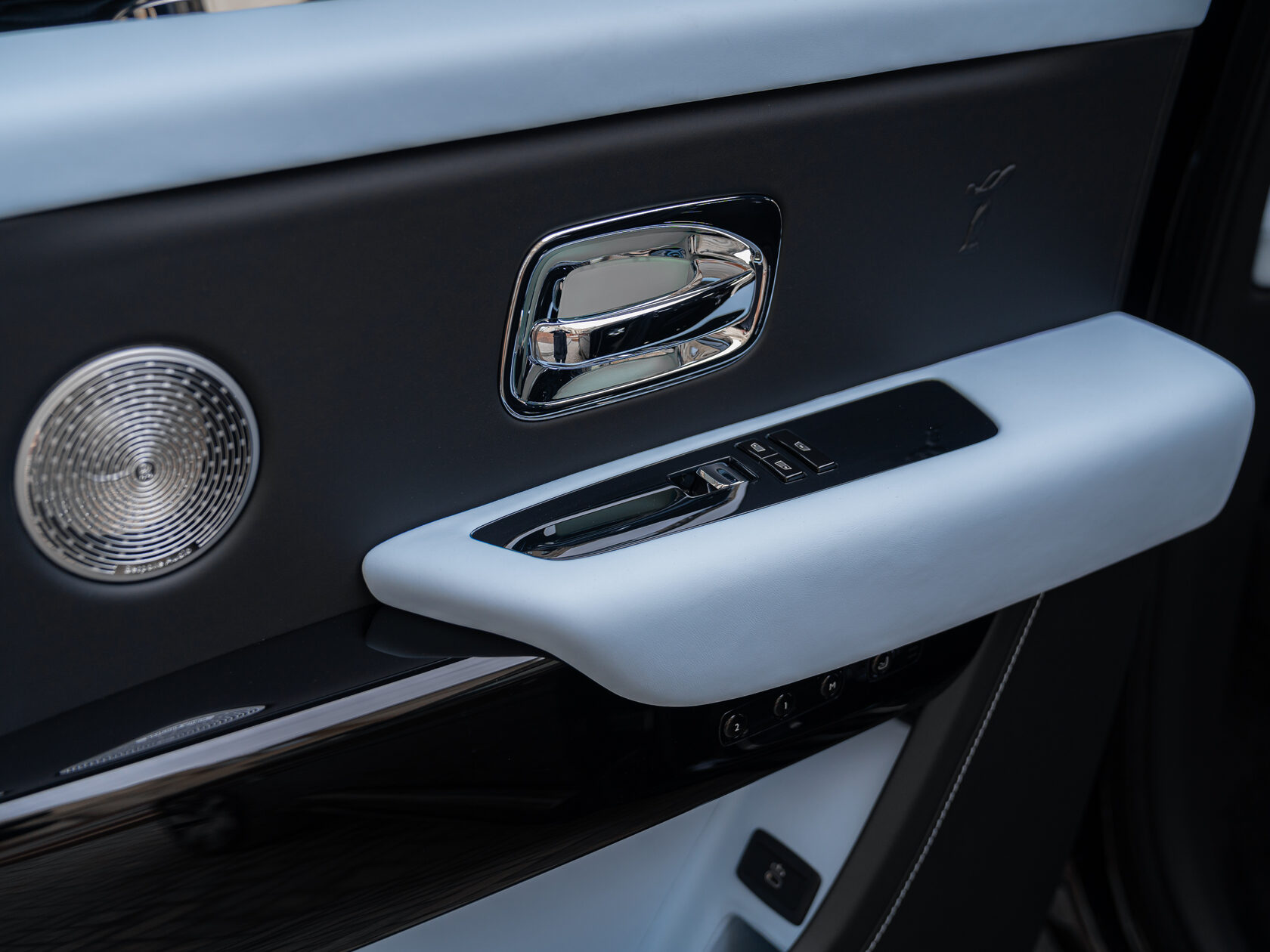 Rolls-Royce II Black Diamond  <br>Black Diamond 