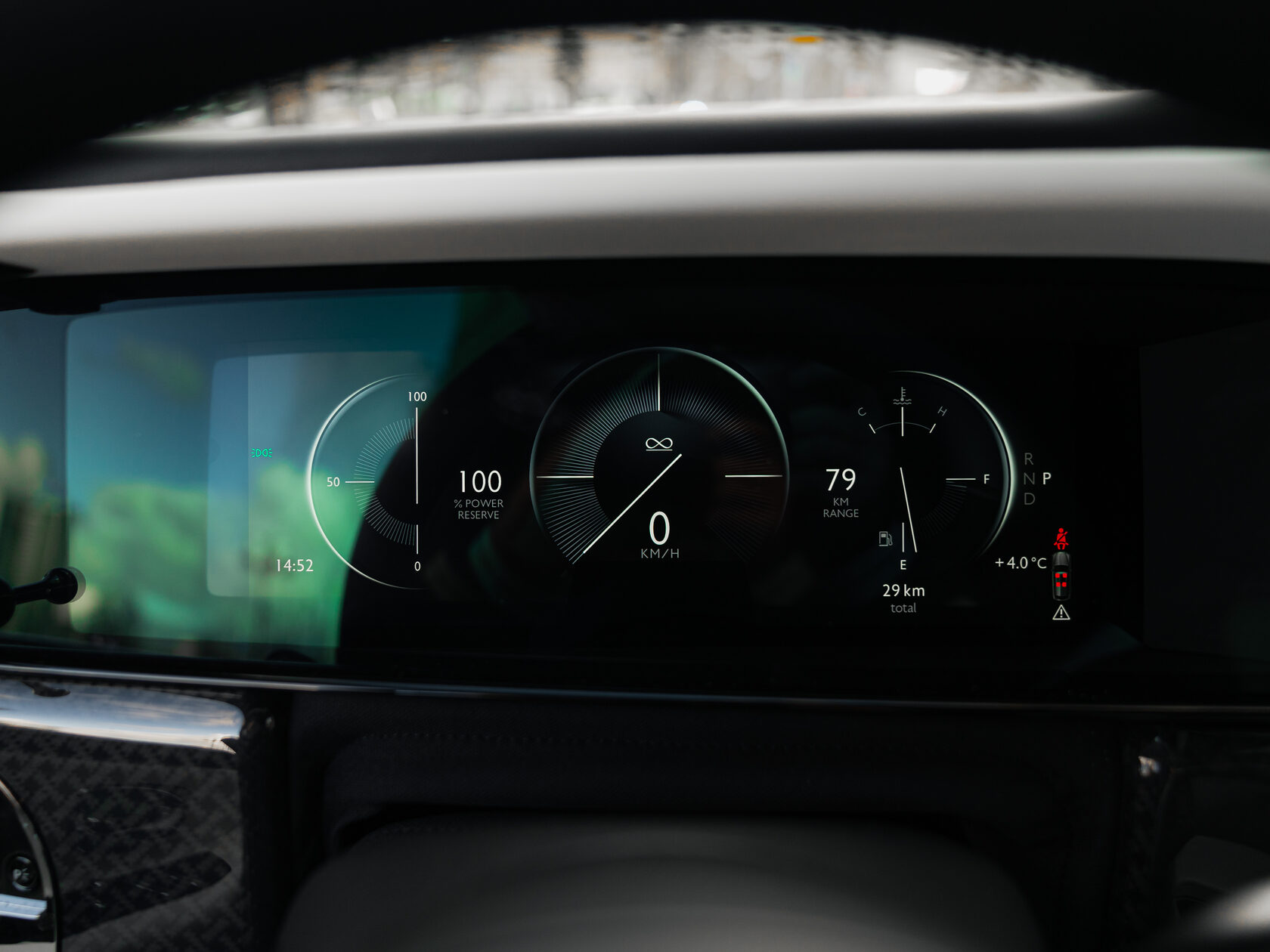 Rolls-Royce Cullinan Black Badge II 2025 год <br>Черный 