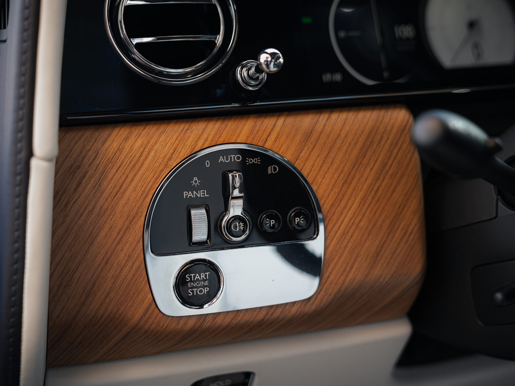 Rolls-Royce II Midnight Sapphire  <br>Midnight Sapphire 