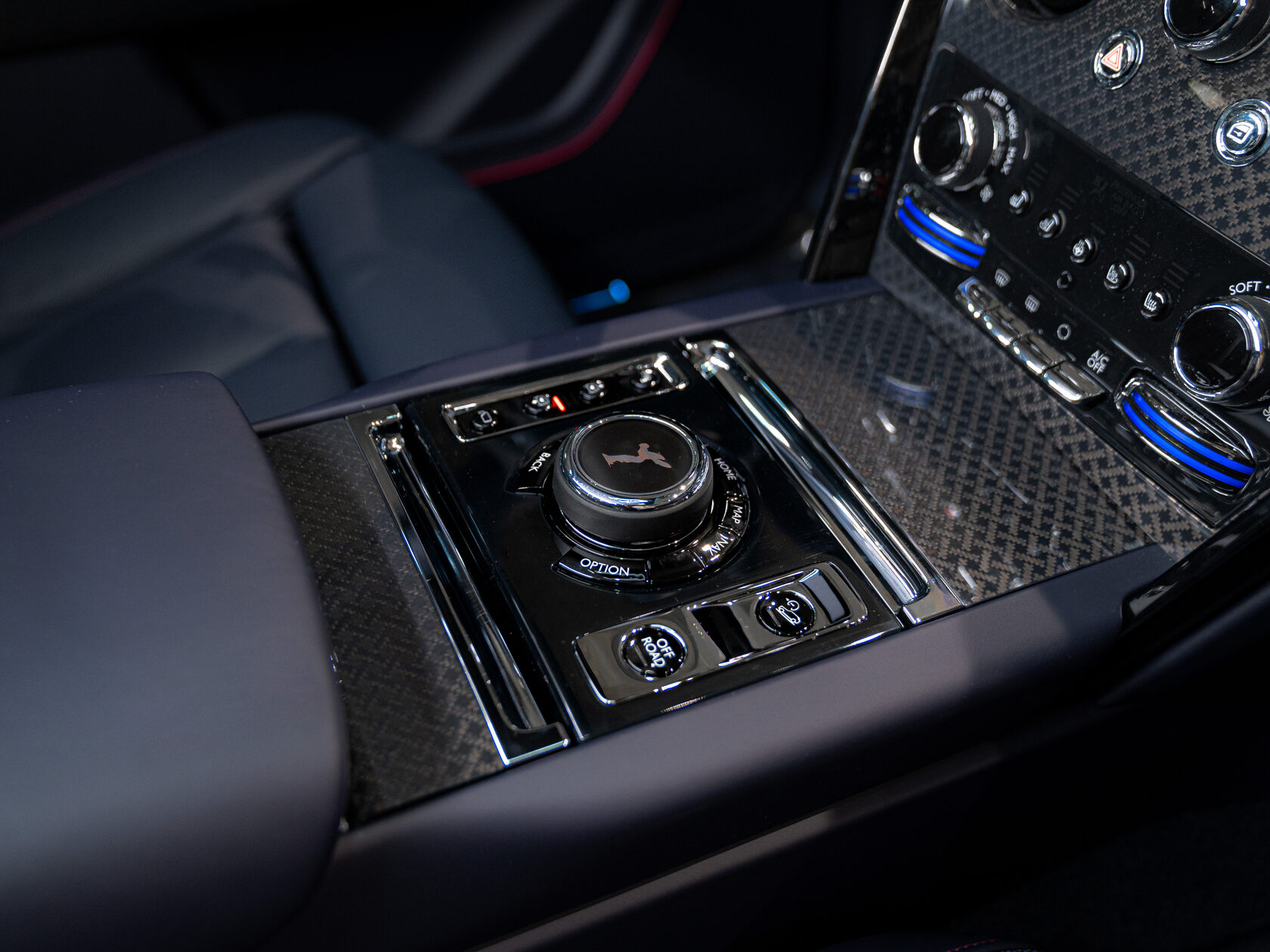 Rolls-Royce Cullinan Black Badge II  <br>Midnight Sapphire