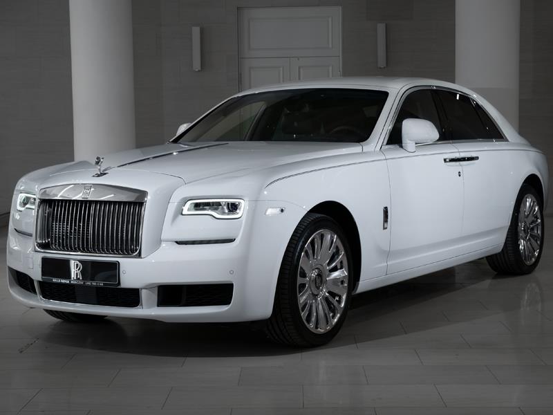 Rolls-Royce Ghost  <br>Arctic White 