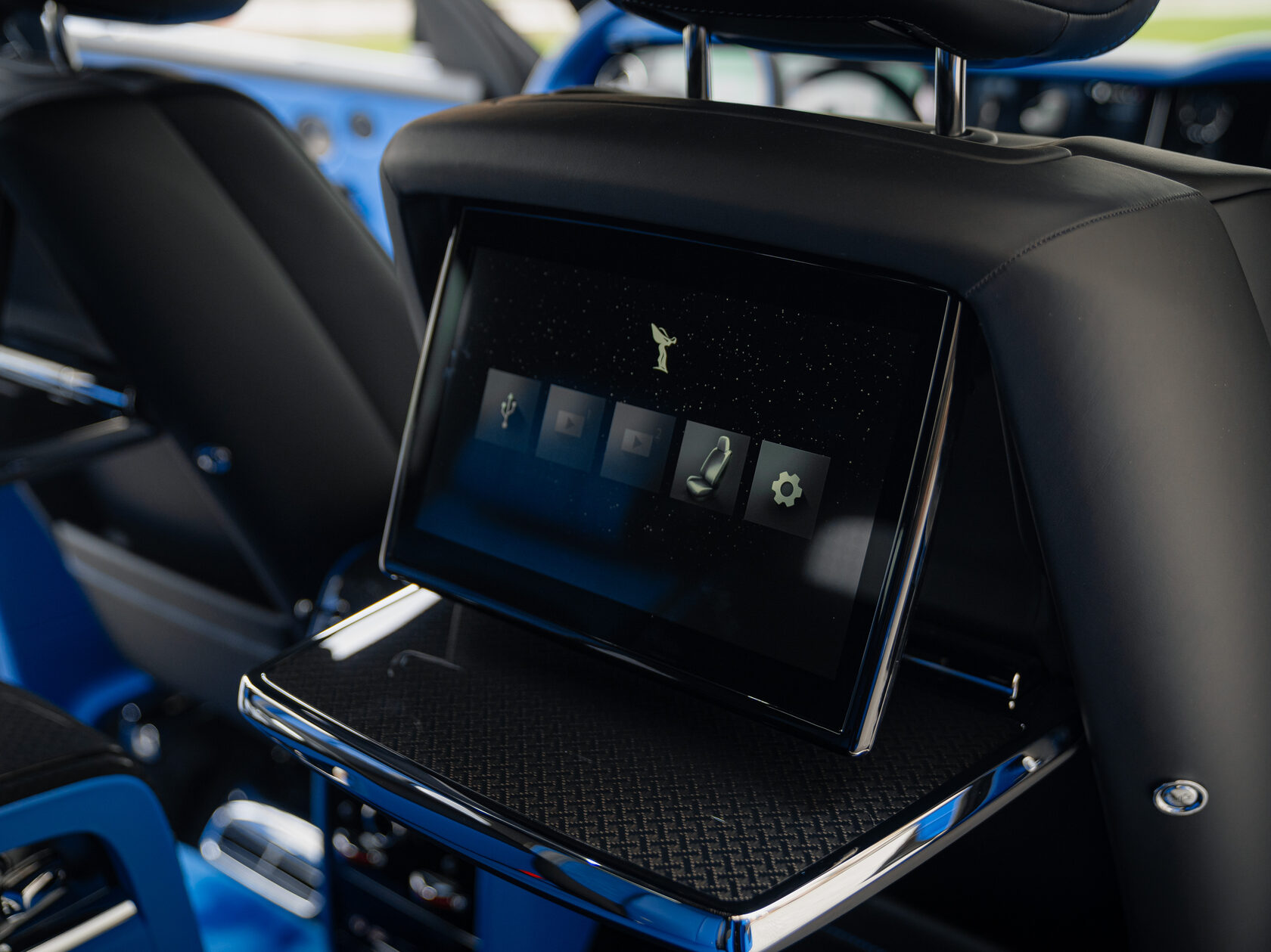 Rolls-Royce Cullinan Black Badge II  <br>Black