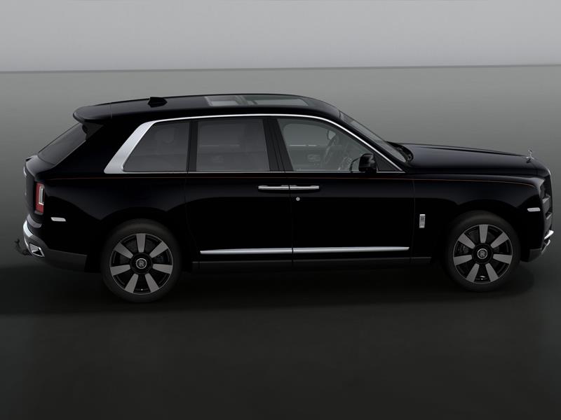 Rolls-Royce Cullinan  <br>Diamond Black 