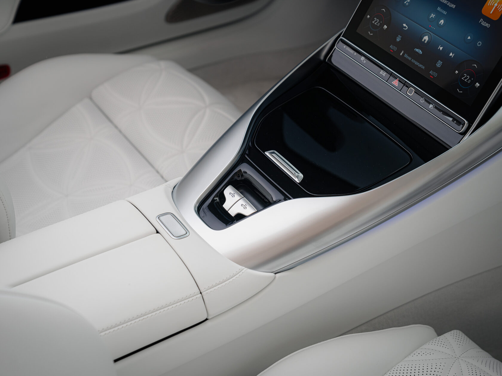 Rolls-Royce Maybach SL 680 2026  <br>Не указано