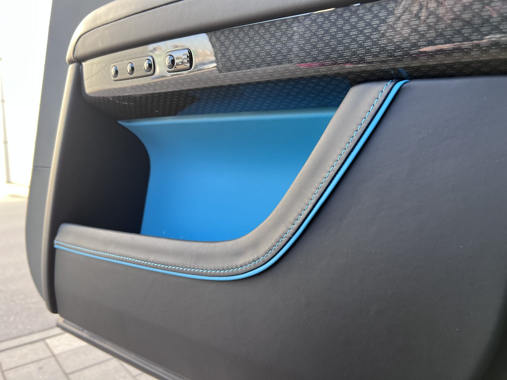 Rolls-Royce Ghost Black Badge by NOVITEC 2025 год <br>Черный Металлик Diamond Black 