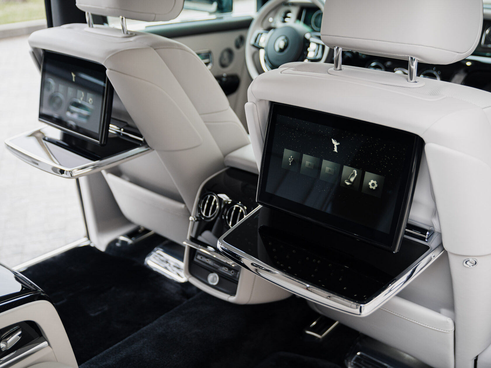 Rolls-Royce Phantom Extended  <br>Black Diamond 