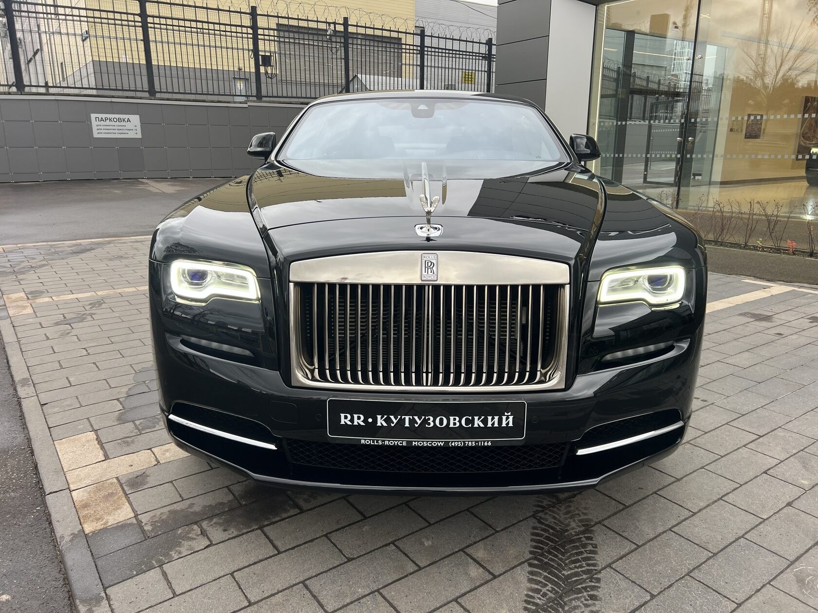 Rolls-Royce Wraith 2019 год <br>Черный