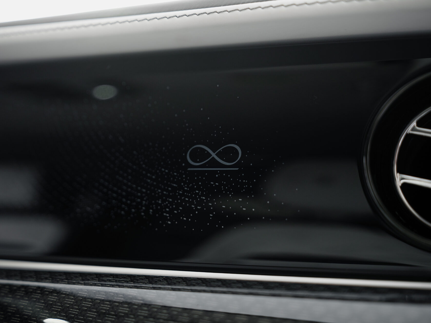 Rolls-Royce Ghost Black Badge Series II  <br>Tempest Grey 