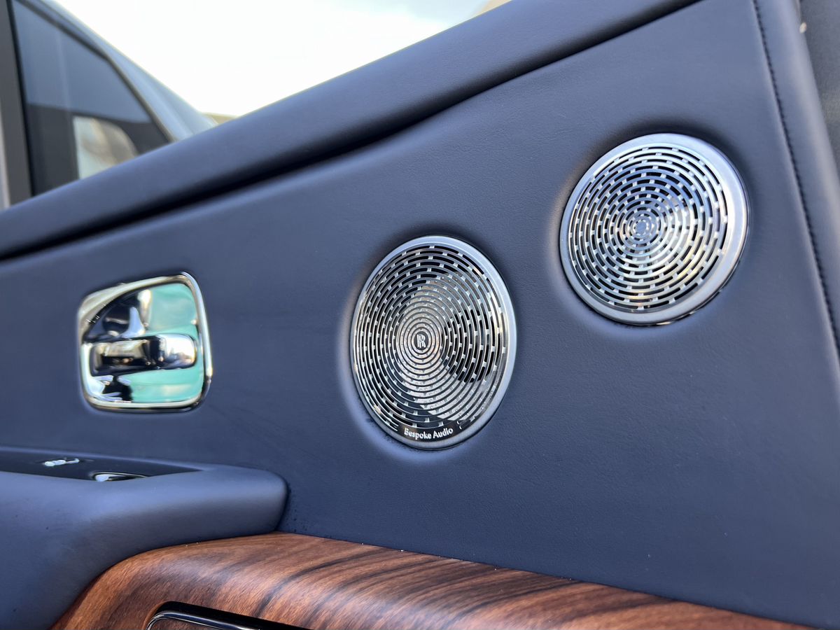 Rolls-Royce Cullinan, I 2020 год <br>Синий