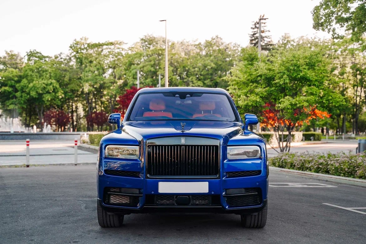 Rolls-Royce  2022 год <br>Salamanca Blue 