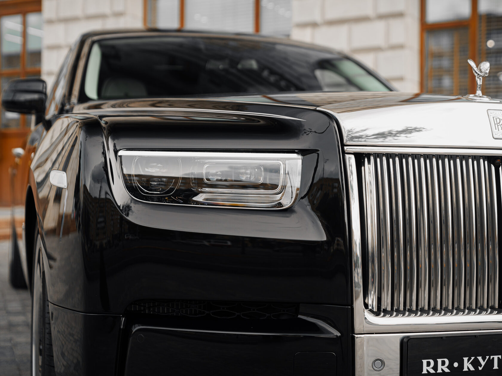 Rolls-Royce Phantom Extended  <br>Black Diamond 