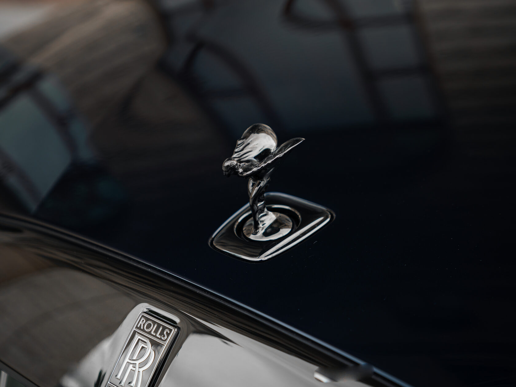Rolls-Royce Black Badge Spectre  <br>Не указано