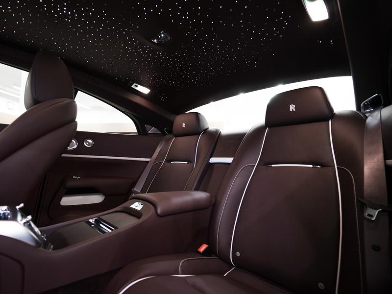 Rolls-Royce Wraith  <br>Smokey Quartz / White Sands 