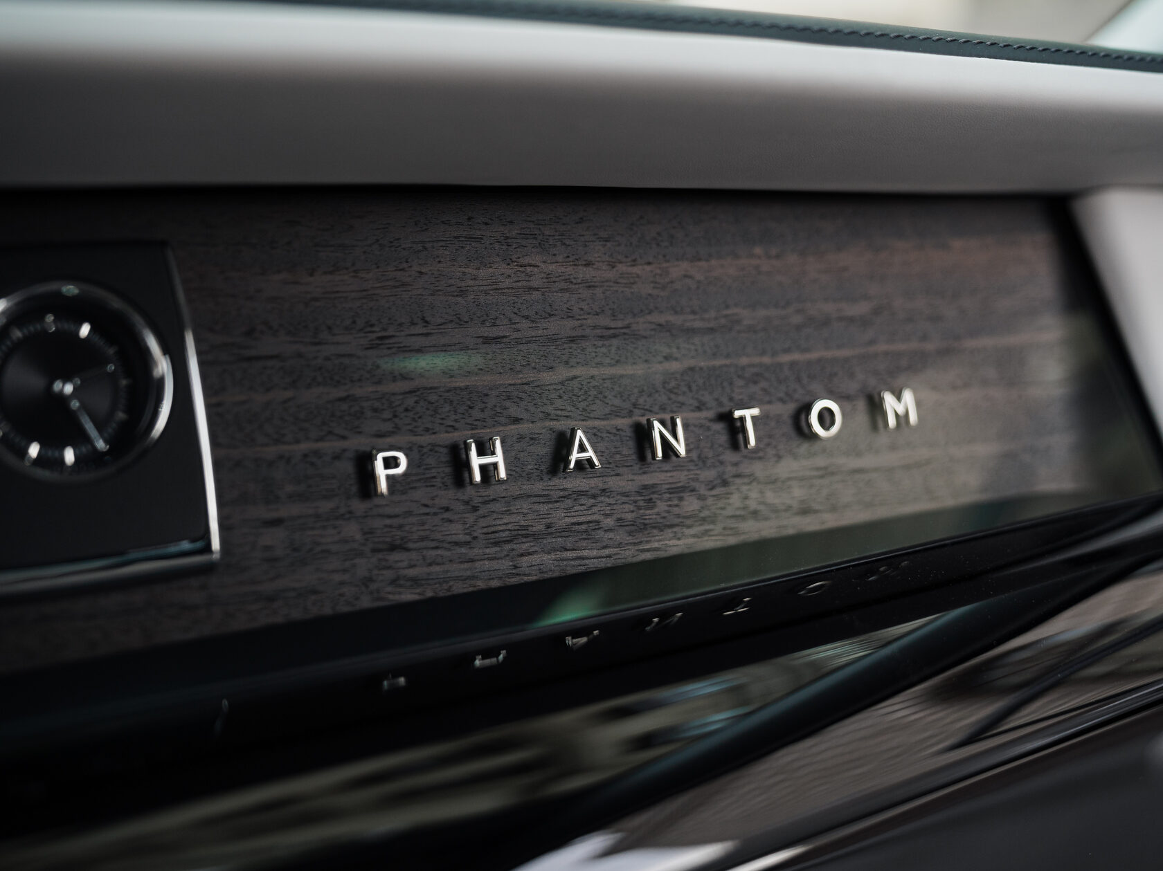 Rolls-Royce Phantom Extended  <br>Black Diamond 