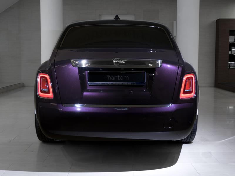 Rolls Royce Phantom Purple